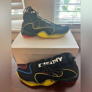 Pharrell Williams HMU crazy byw lvl Gratitude Empathy QS NIB size 12